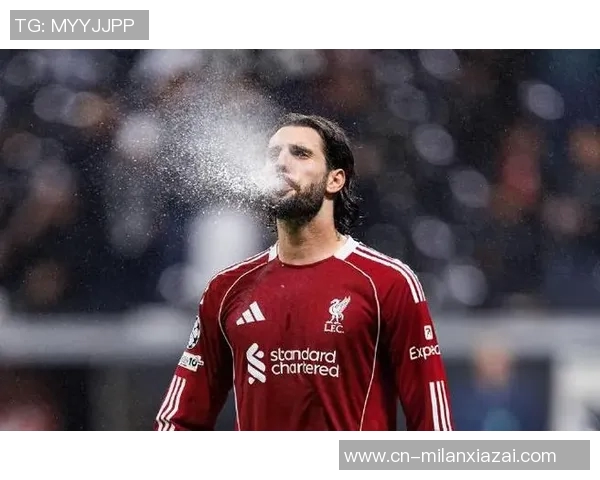 索博斯洛伊在欧冠对法兰克福的带球推进创单场纪录39次